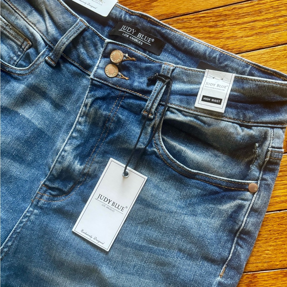 Judy Blue NWT Jeans